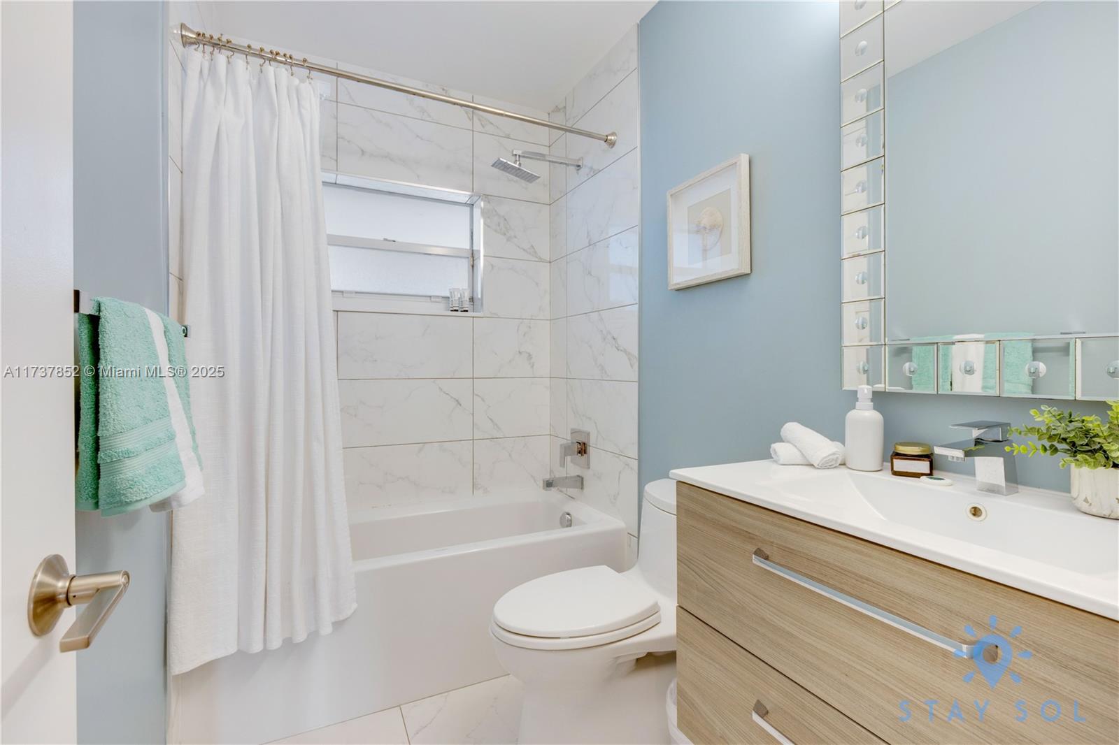 HOLLYWOOD BEACH SECOND AD - Residential