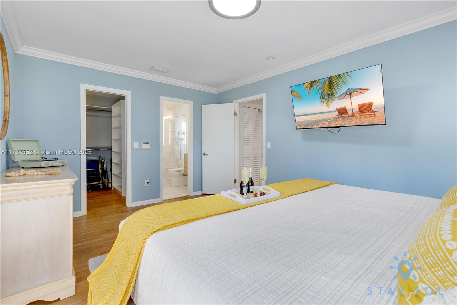 HOLLYWOOD BEACH SECOND AD - Residential