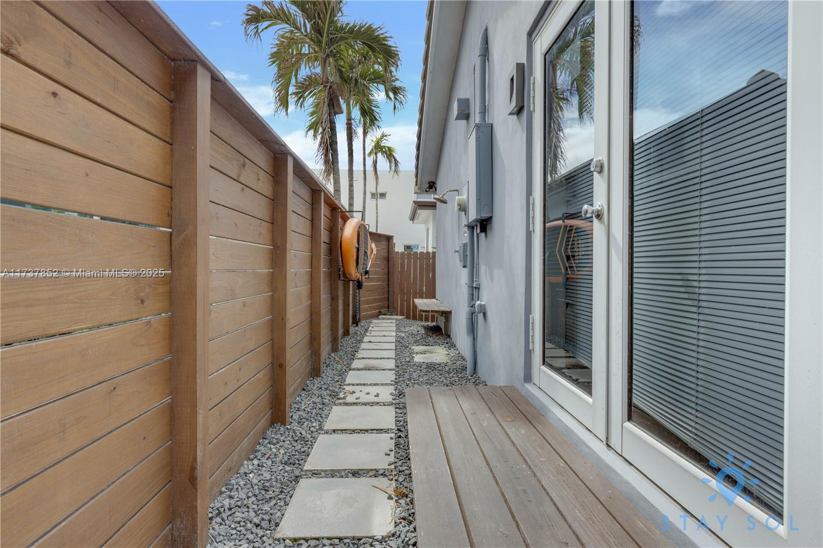 HOLLYWOOD BEACH SECOND AD - Residential