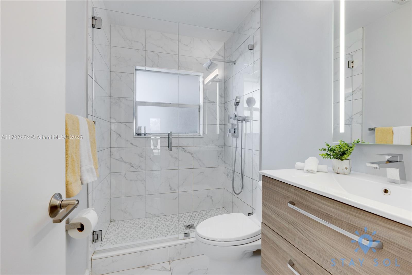 HOLLYWOOD BEACH SECOND AD - Residential