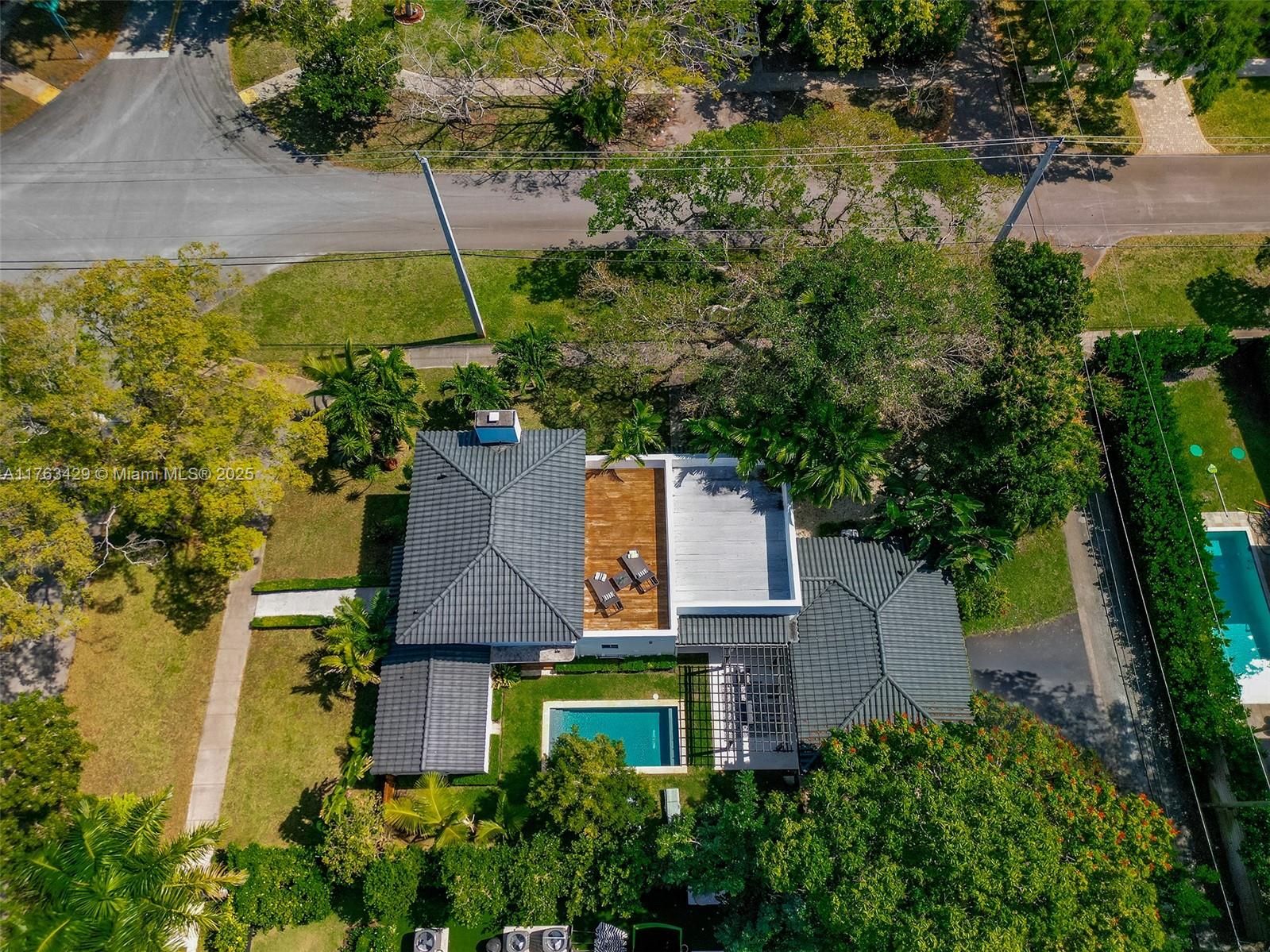 MIAMI SHORES SEC 1 AMD - Residential