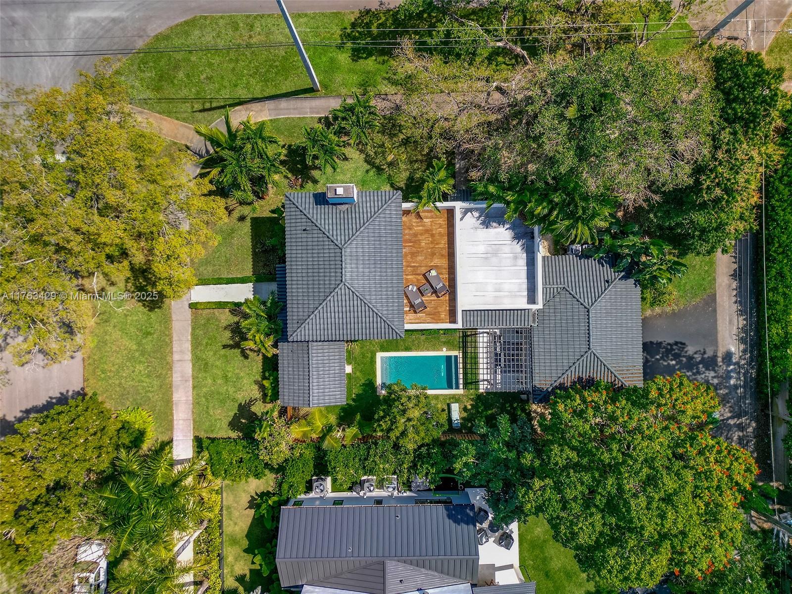 MIAMI SHORES SEC 1 AMD - Residential