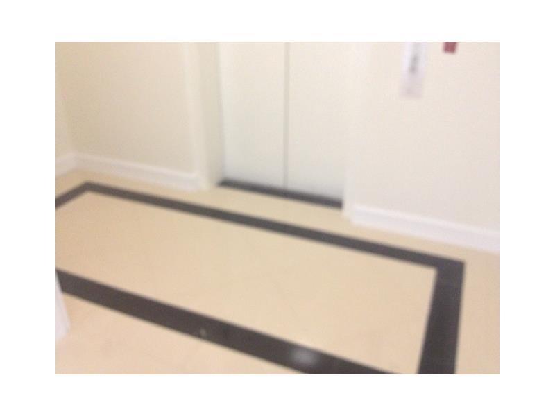 RIVERSIDE GRANDE CONDO - Residential Lease