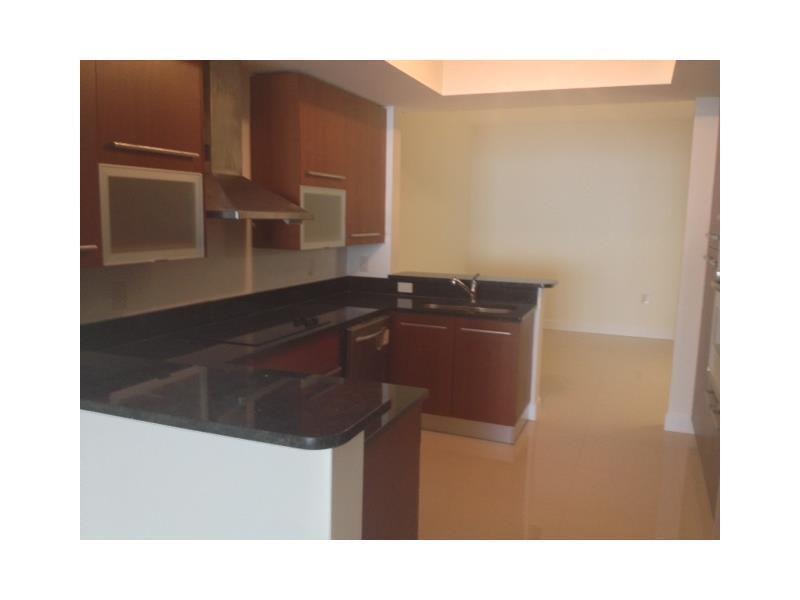 RIVERSIDE GRANDE CONDO - Residential Lease