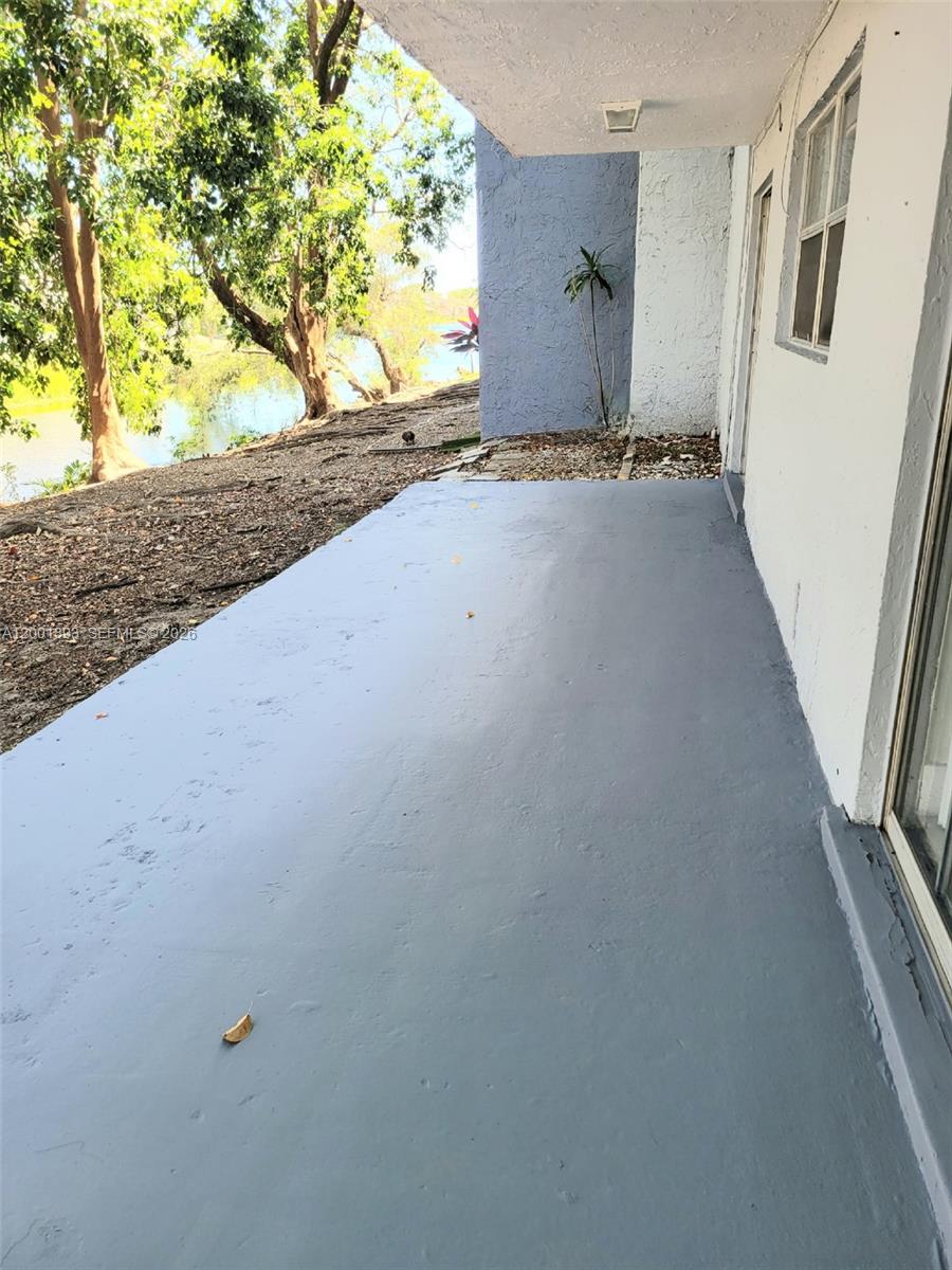 THE BEACH CLUB FONTAINEBL - Residential