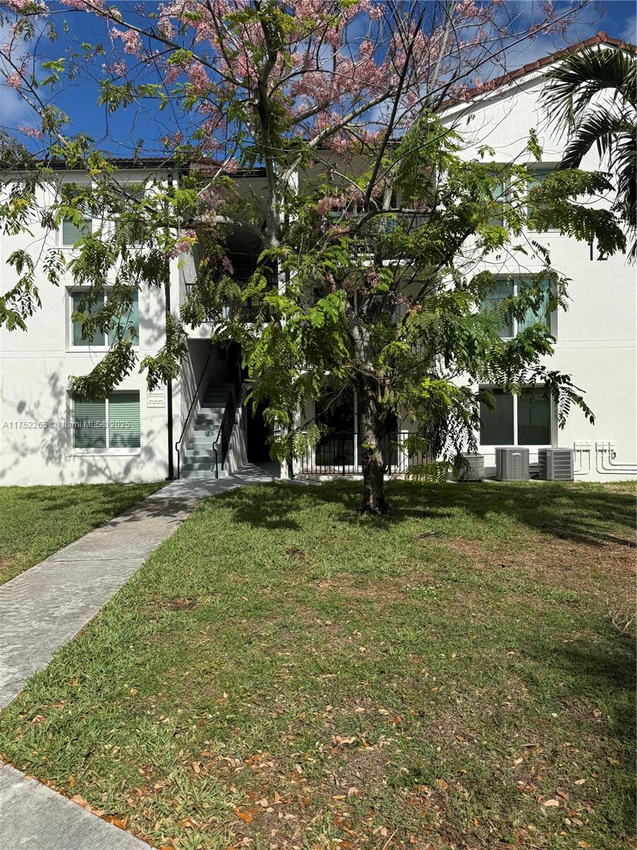 VILLA DEL SOL CONDOMINIUM - Residential Lease