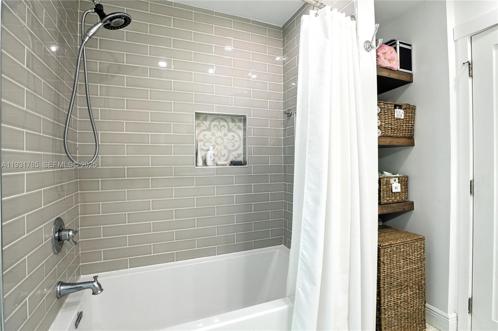 KEYSTONE POINT SEC 2 - Residential Lease