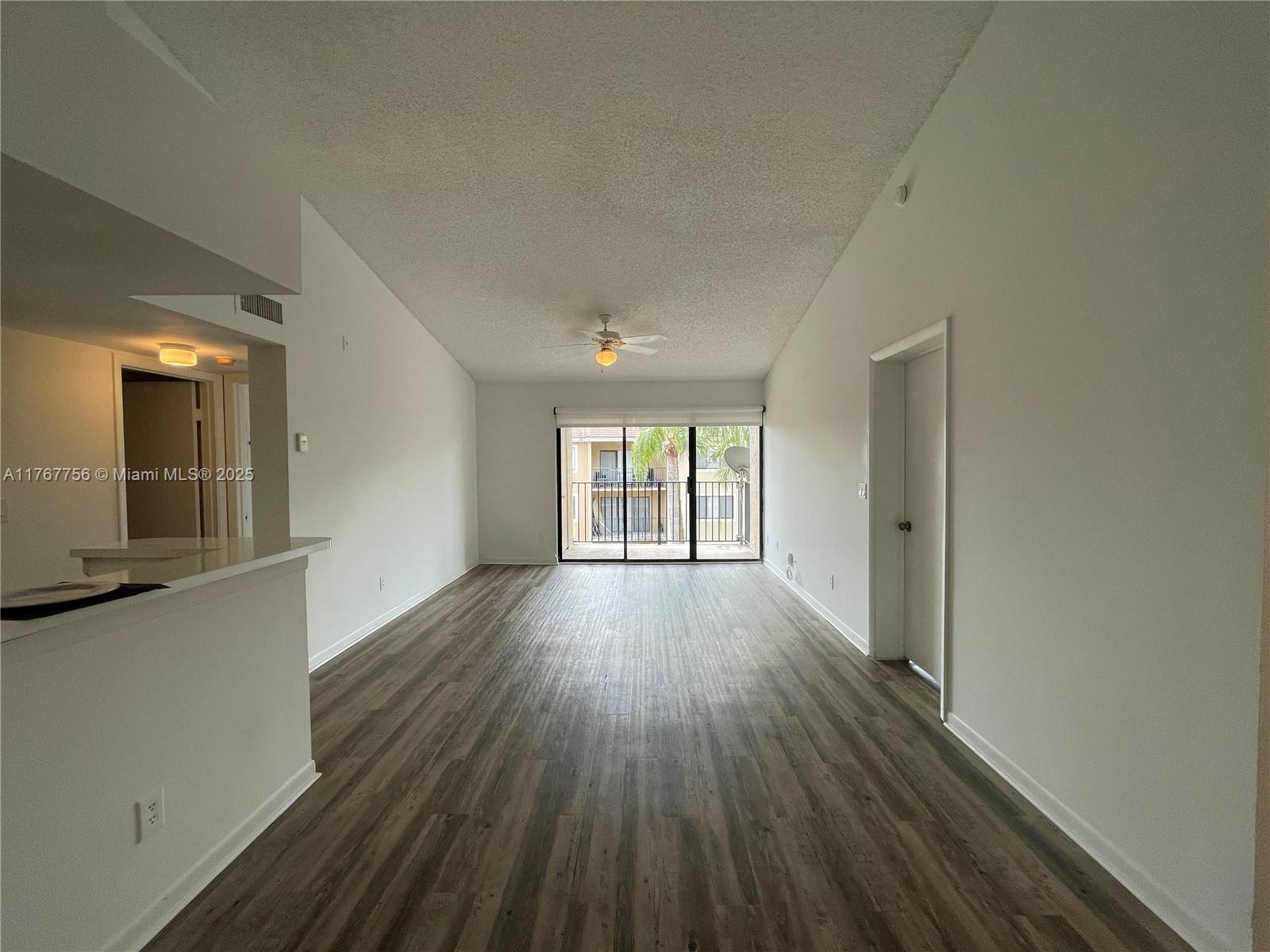 VISCONTI CONDO - Residential