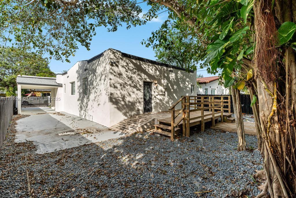 SHADOWLAWN EXTENSION SUB - Residential