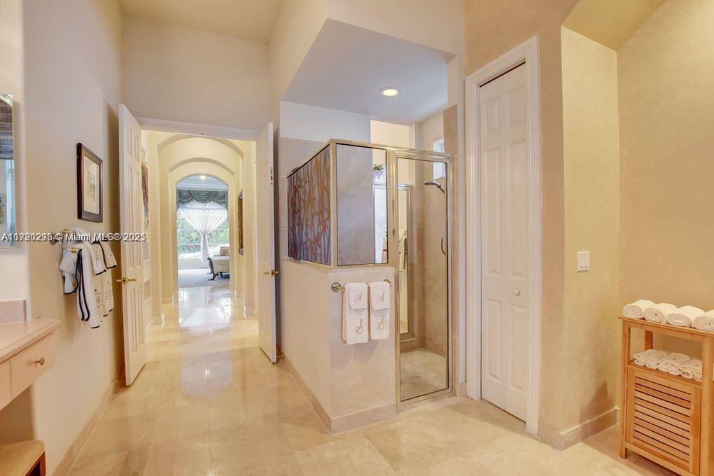 MIZNER'S PRESERVE - Residential