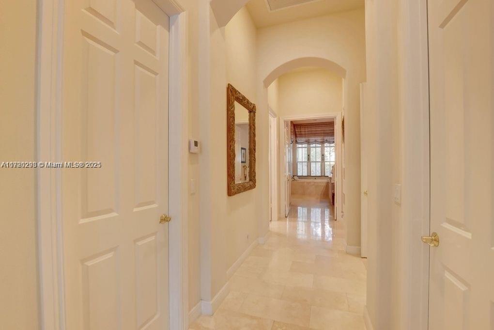 MIZNER'S PRESERVE - Residential