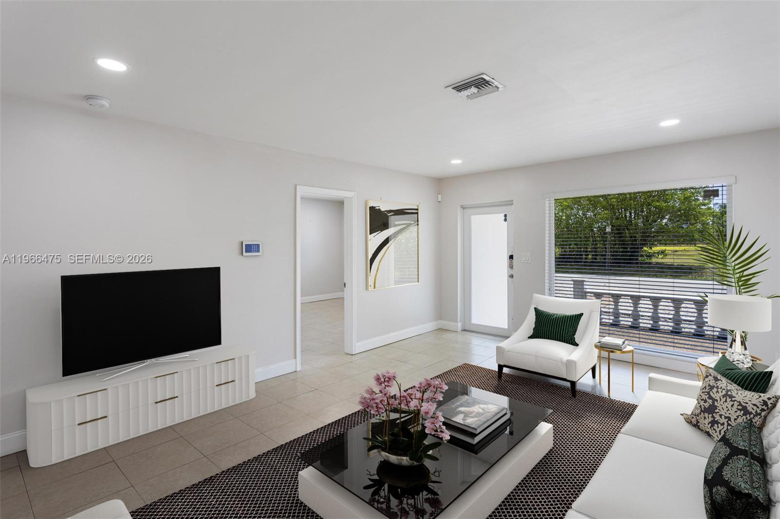 OAKLAND PARK SECOND ADD - Residential Income