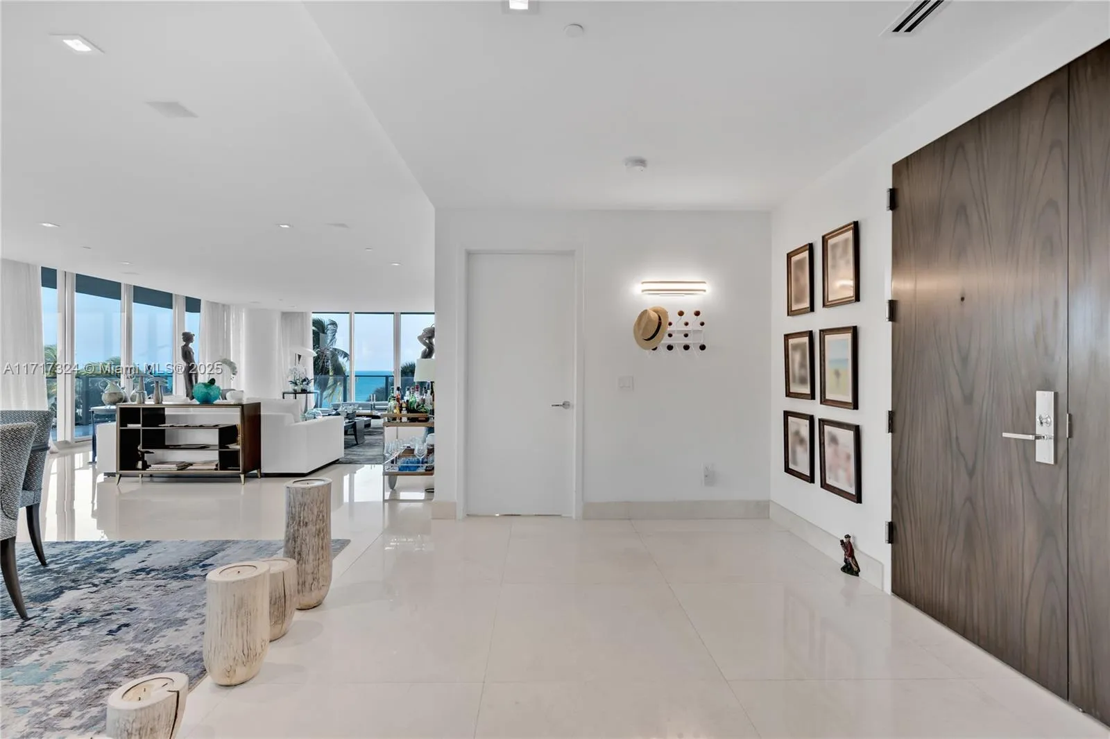 Key Biscayne, Florida 33149, United States, 4 Bedrooms Bedrooms, ,7 BathroomsBathrooms,Residential,Pending,22615