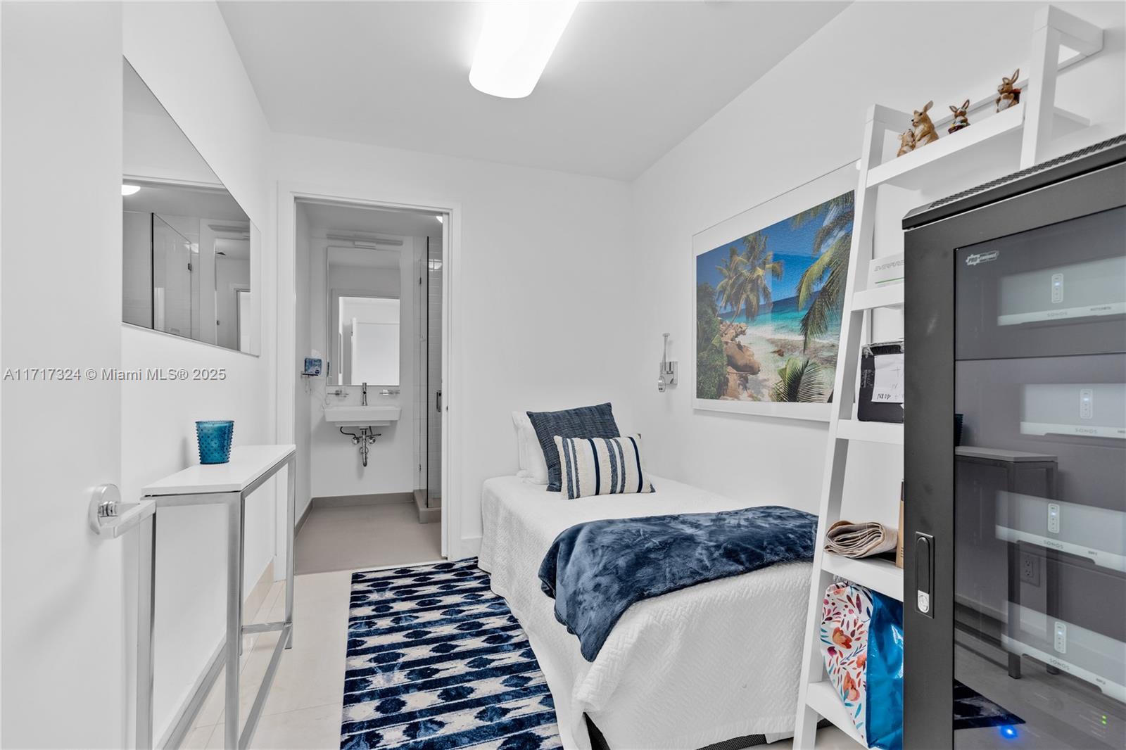 OCEANA KEY BISCAYNE CONDO - Residential