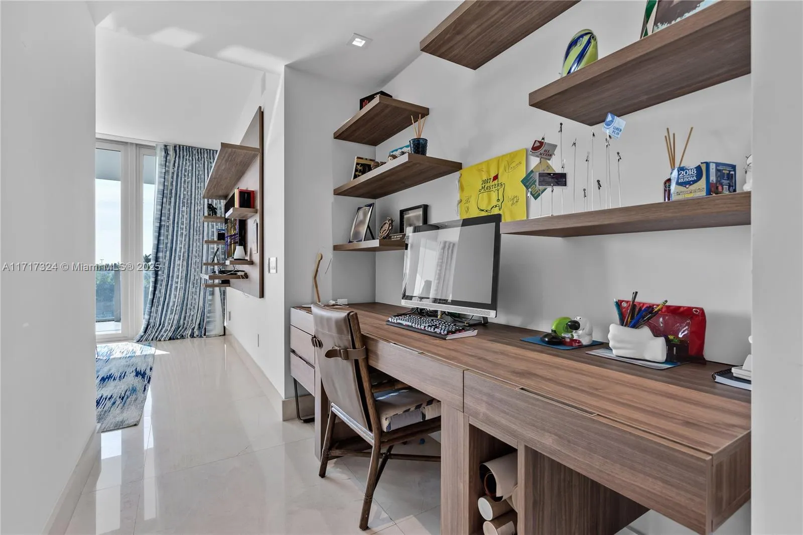 Key Biscayne, Florida 33149, United States, 4 Bedrooms Bedrooms, ,7 BathroomsBathrooms,Residential,Pending,22615