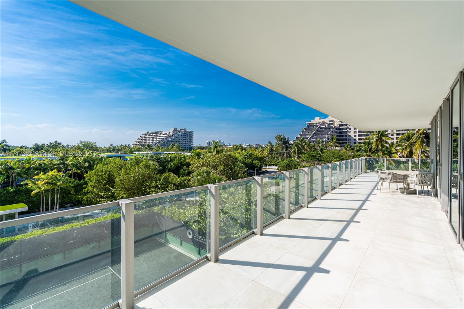 OCEANA KEY BISCAYNE CONDO - Residential
