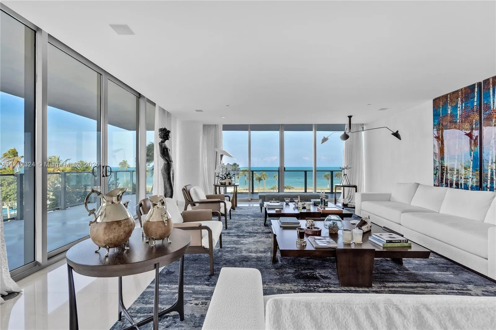 Key Biscayne, Florida 33149, United States, 4 Bedrooms Bedrooms, ,7 BathroomsBathrooms,Residential,Pending,22615