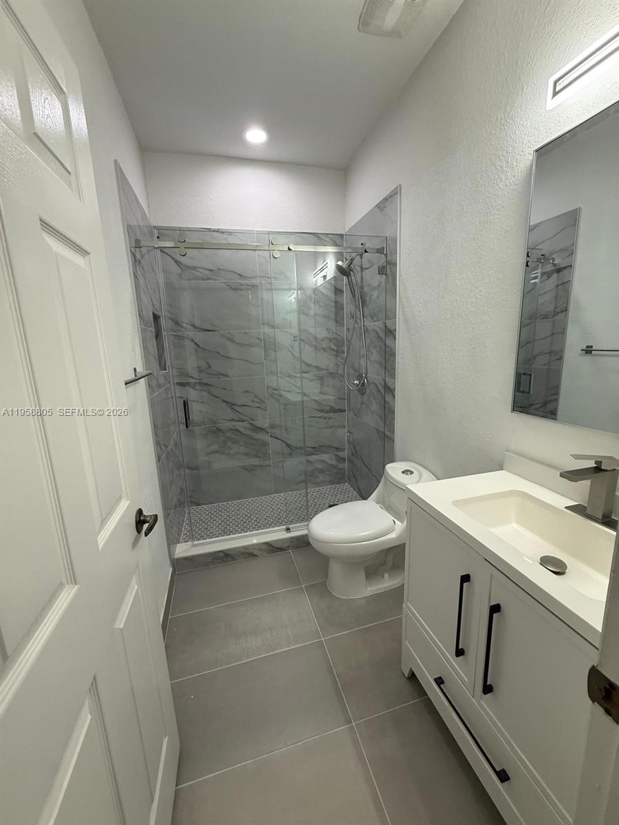 ST MORTIZ AT DORAL CONDO - Residential Lease