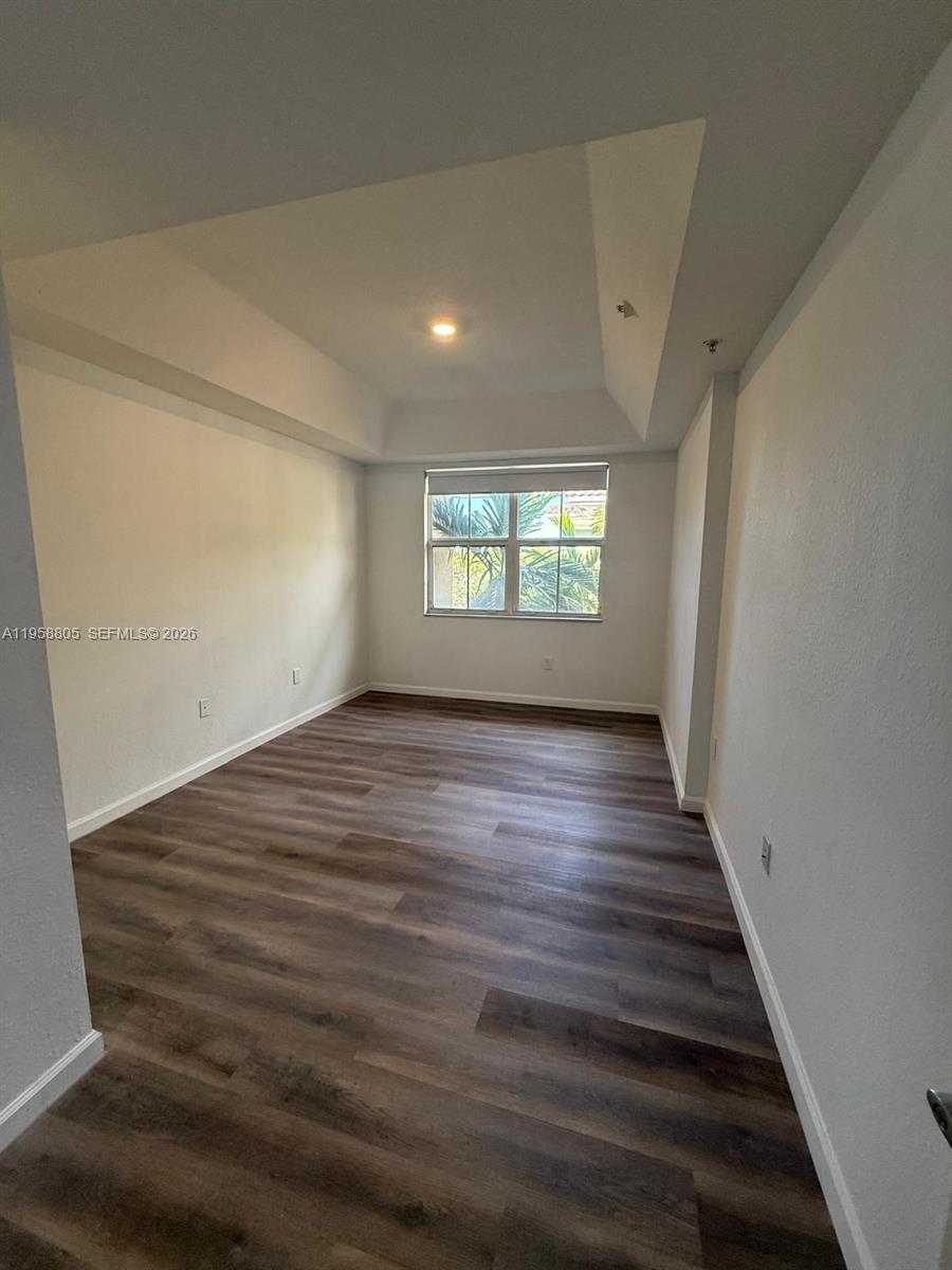 ST MORTIZ AT DORAL CONDO - Residential Lease