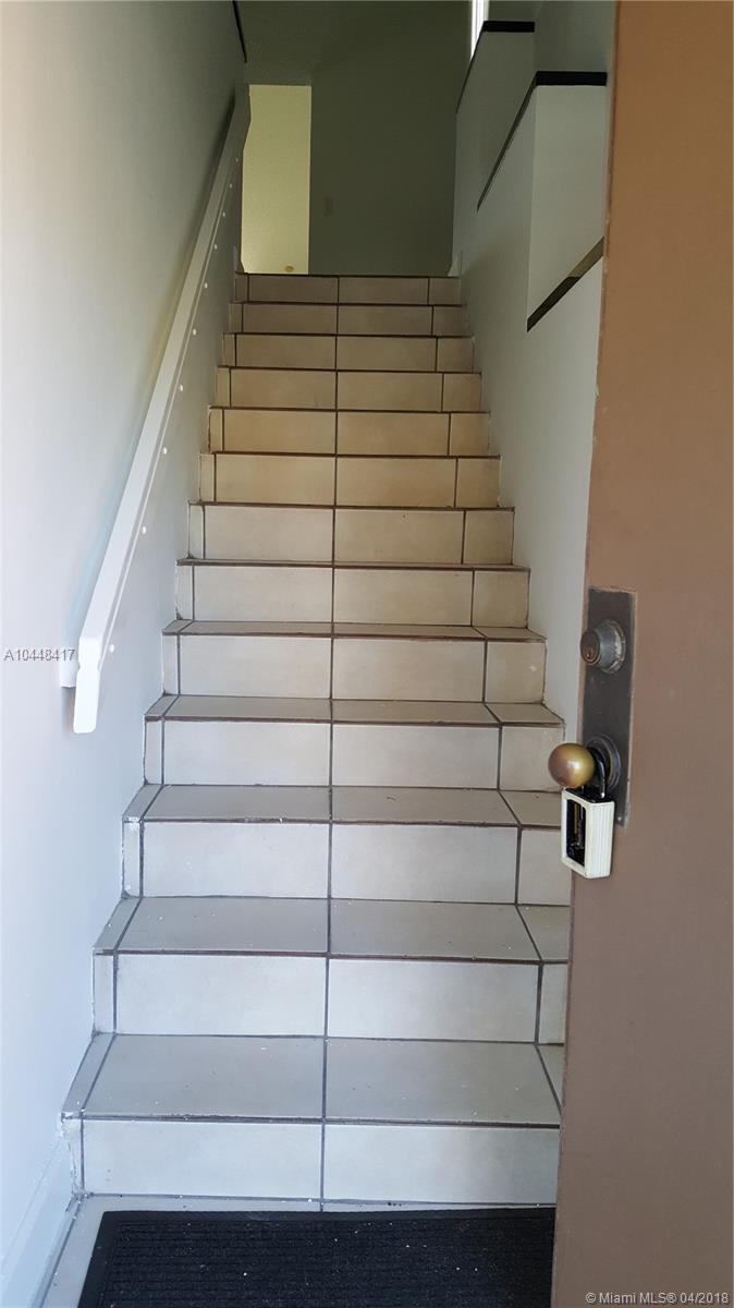 THE GREENS AT DORAL CONDO - Residential