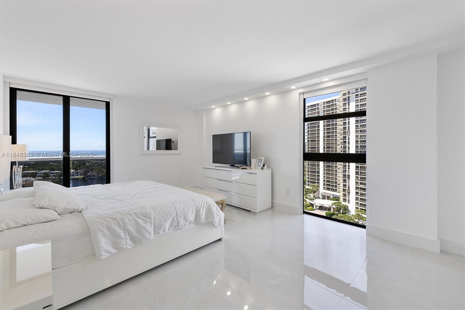 WATERVIEW CONDO - Residential