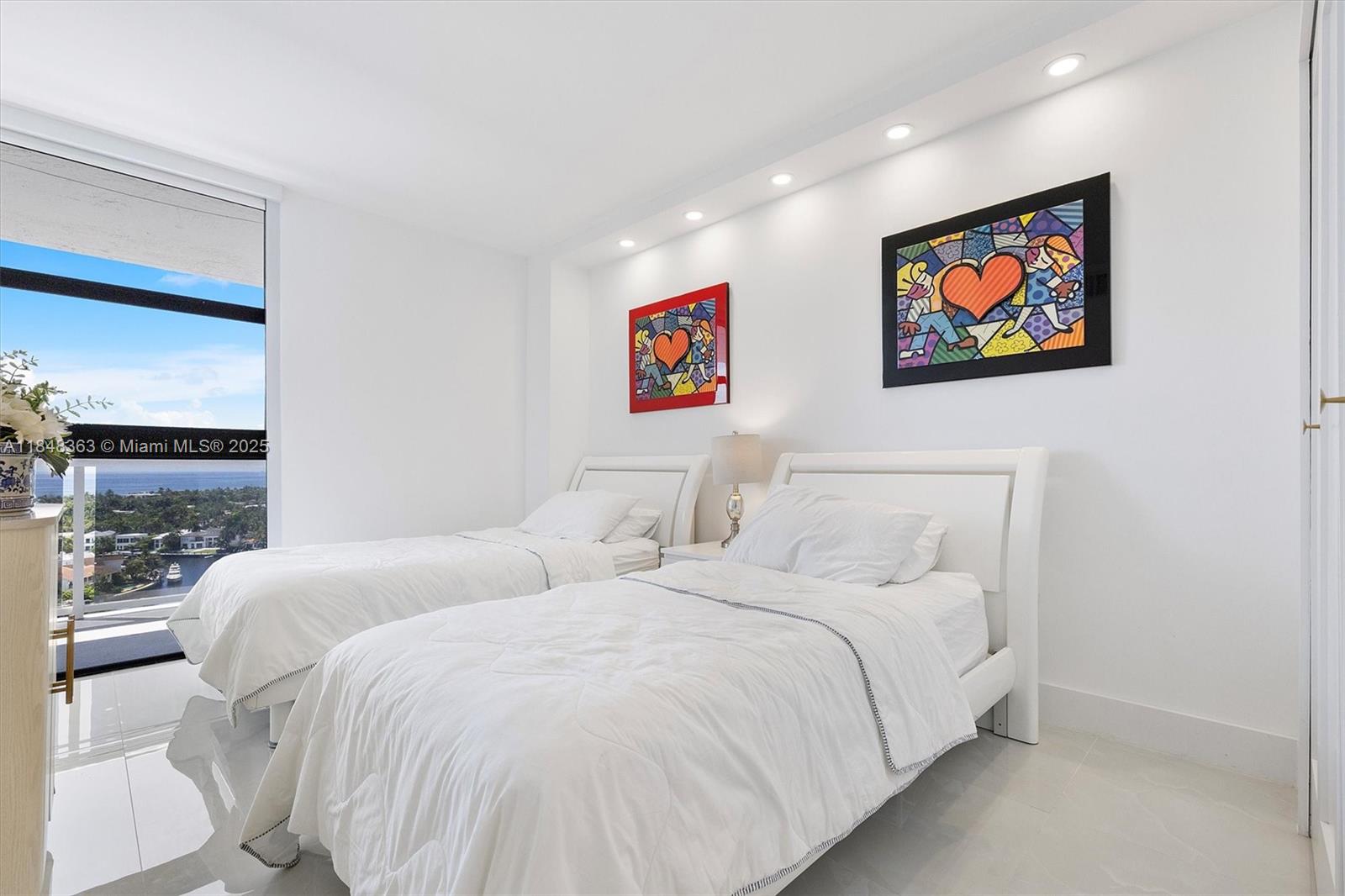 WATERVIEW CONDO - Residential