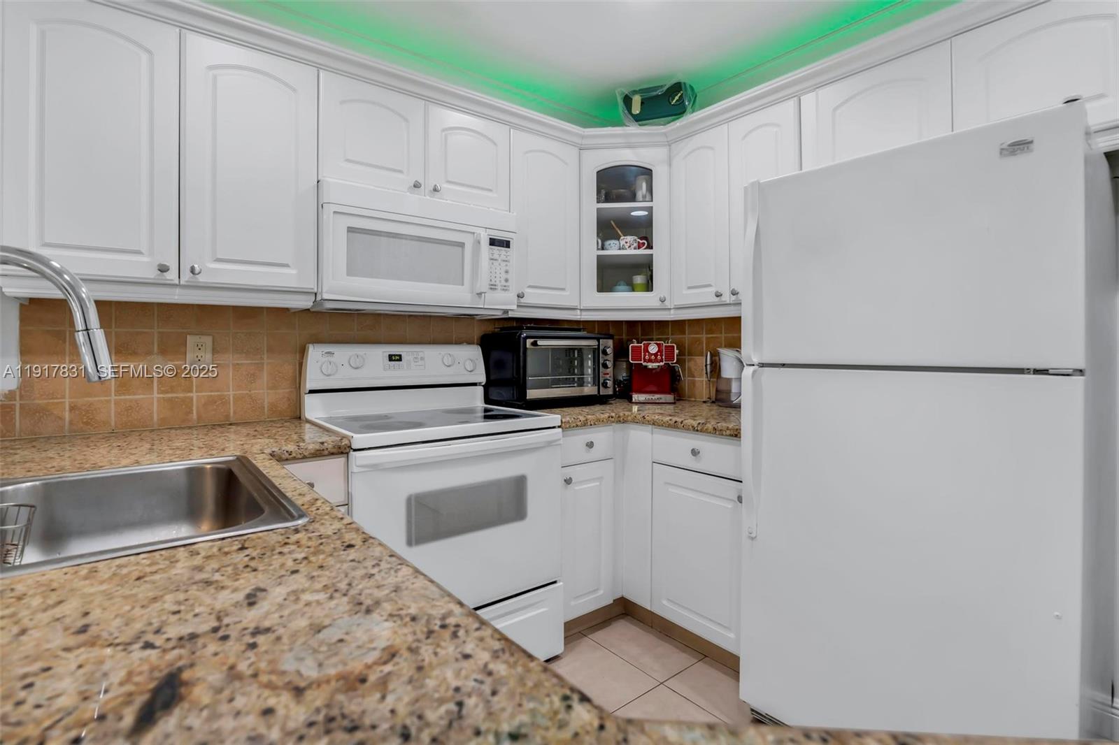 CRYSTAL LAKE 2ND SEC - Residential