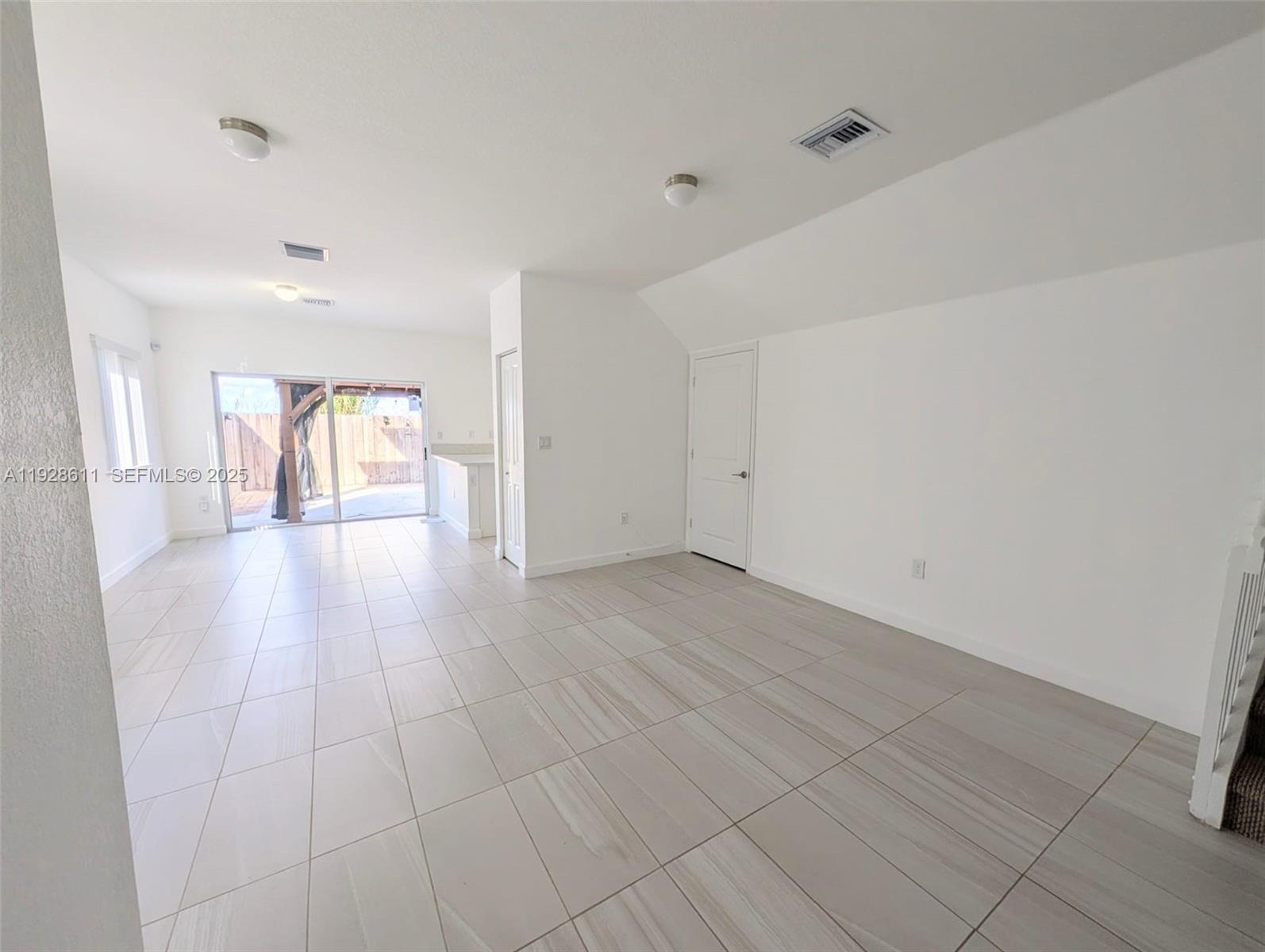 FOREST PARK VILLAS - Residential Lease