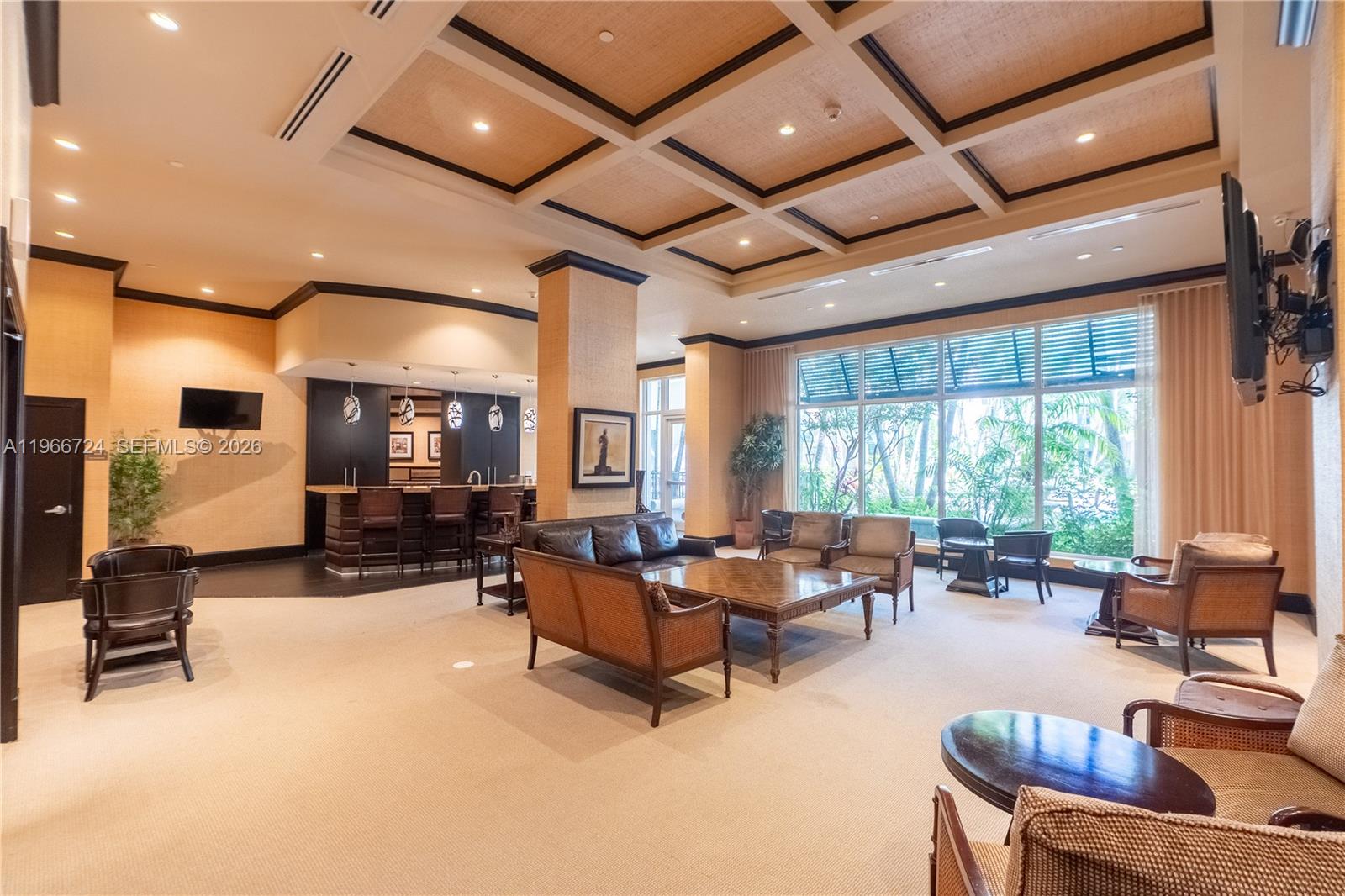 VERANDA CONDO - Residential