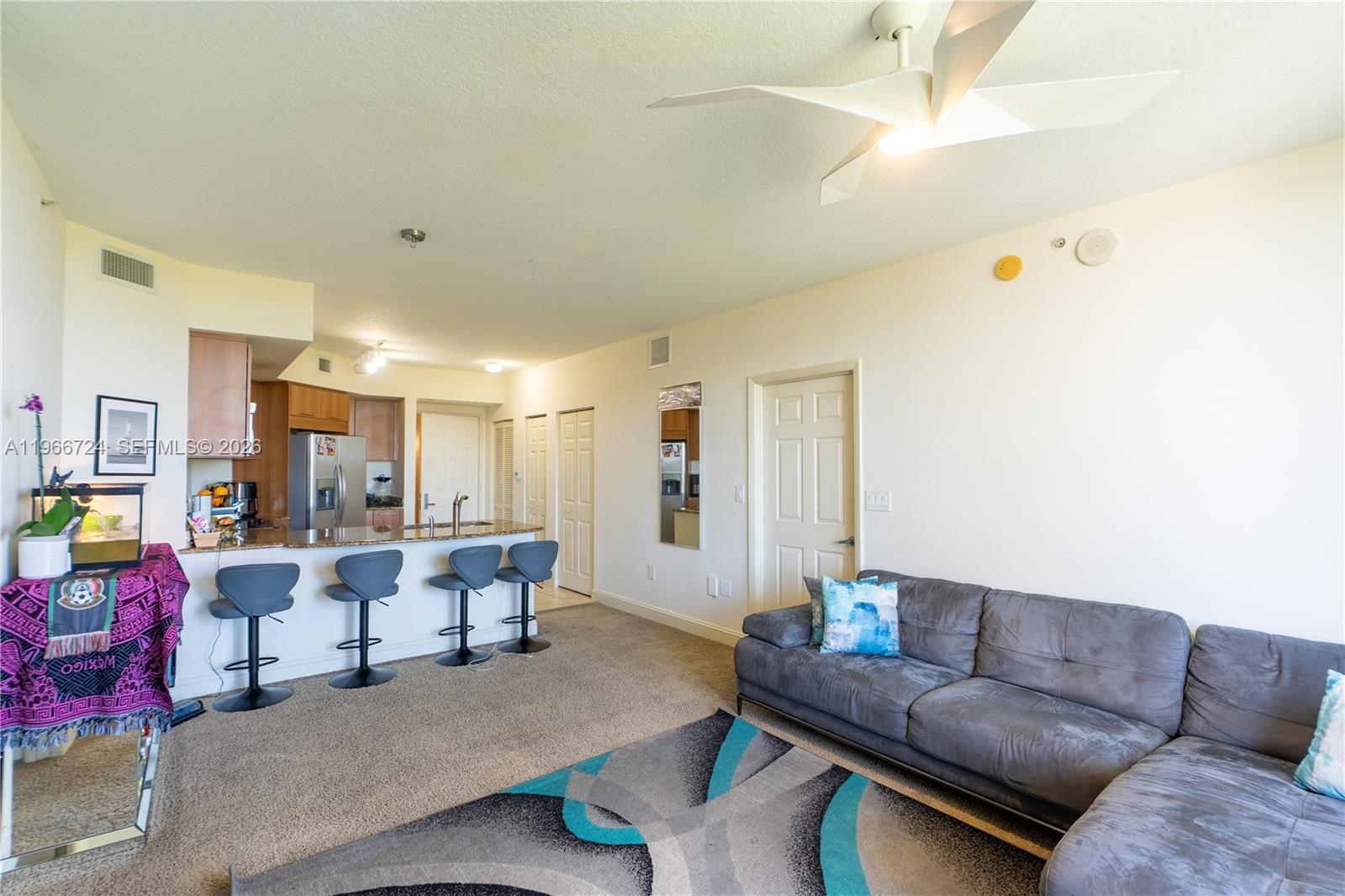 VERANDA CONDO - Residential