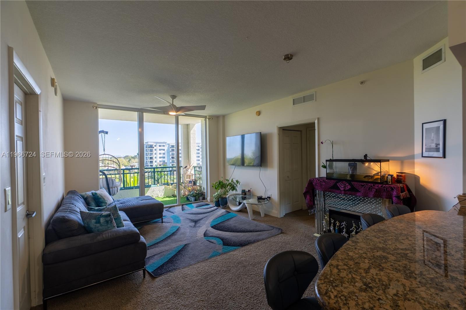 VERANDA CONDO - Residential