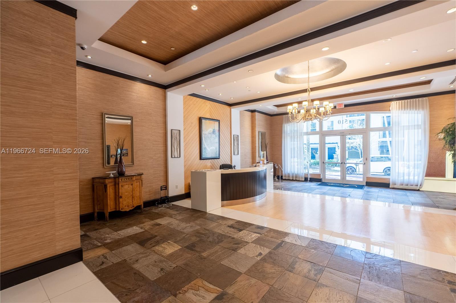 VERANDA CONDO - Residential