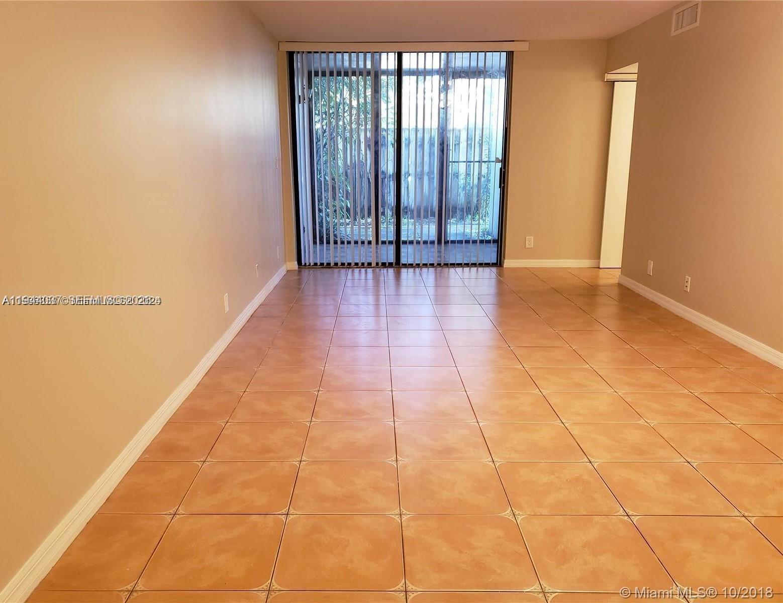 LAKE POINTE CONDOMINIUM N - Residential