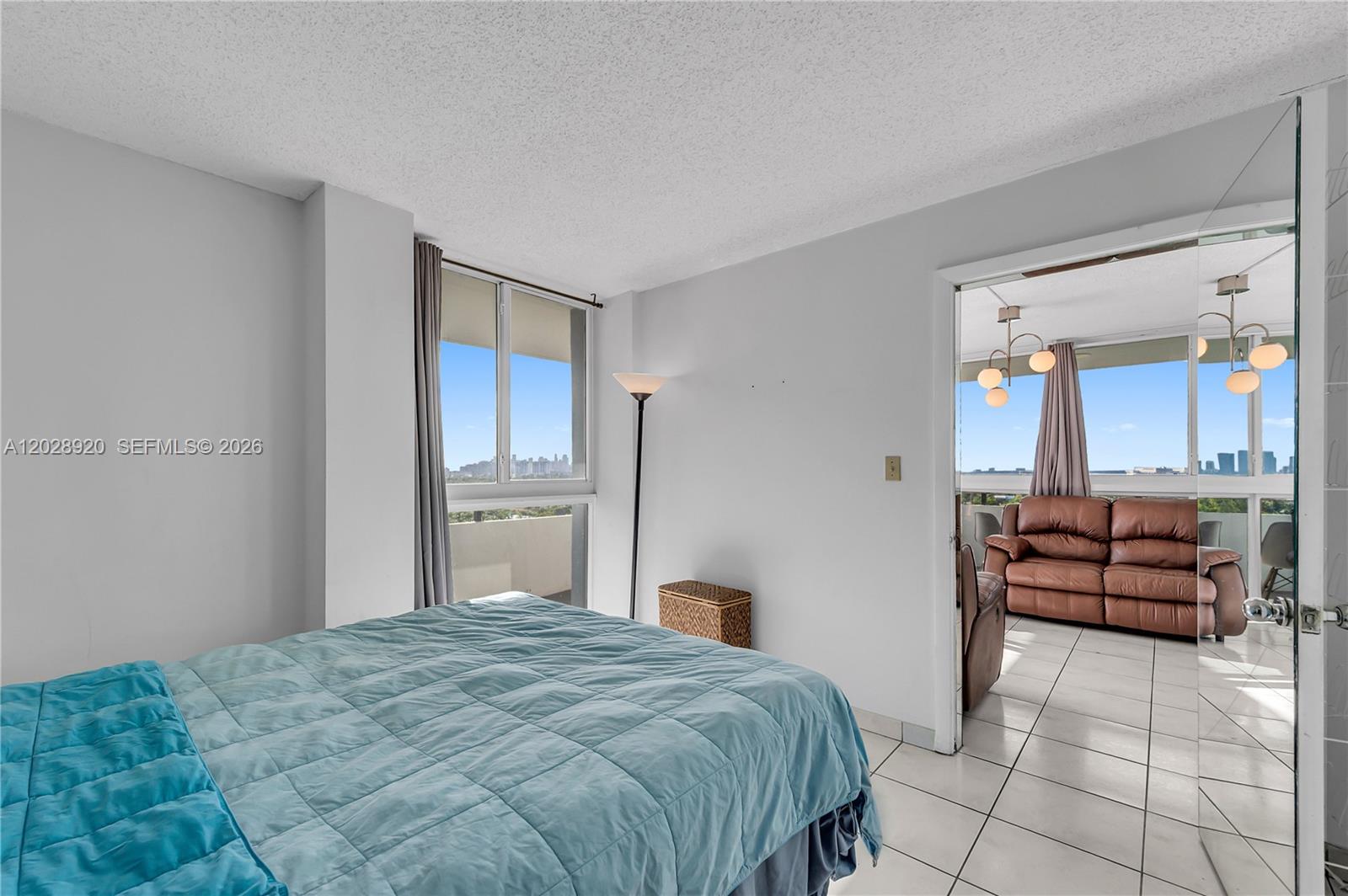 PORTUGAL TOWERS CONDO - Residential