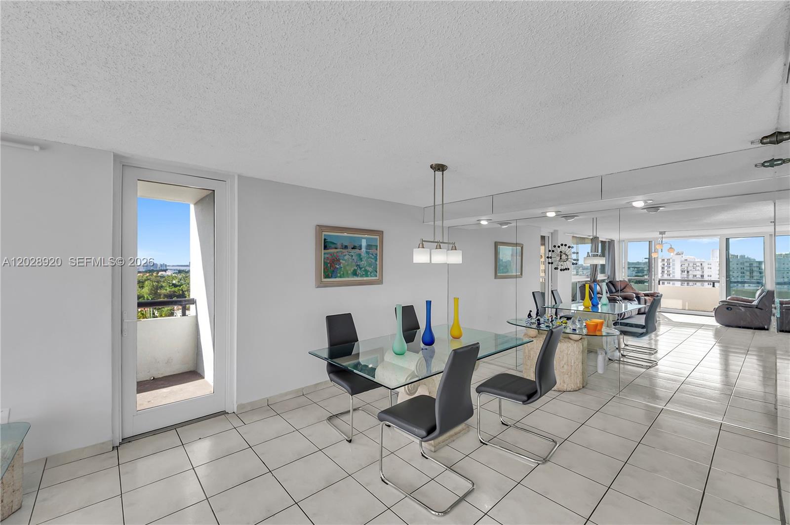 PORTUGAL TOWERS CONDO - Residential