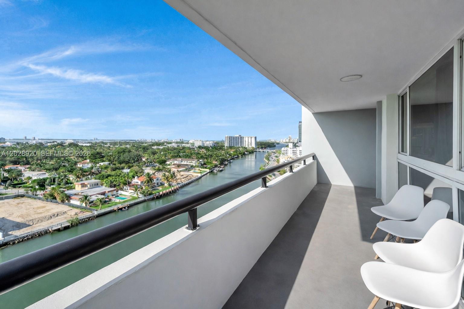 PORTUGAL TOWERS CONDO - Residential