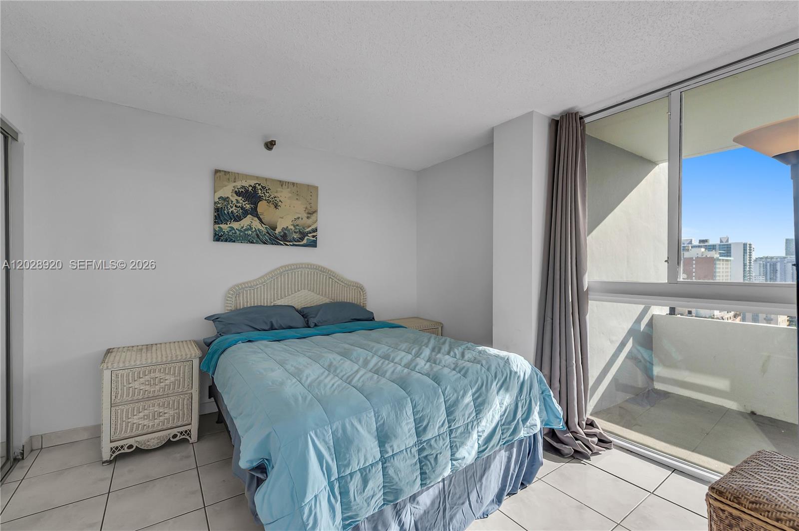PORTUGAL TOWERS CONDO - Residential