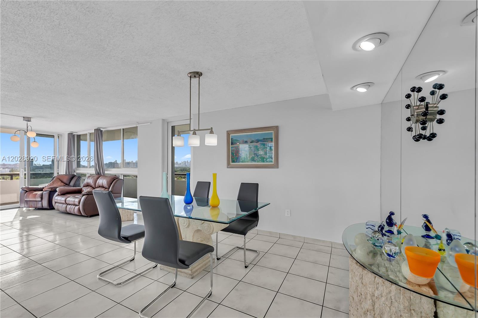PORTUGAL TOWERS CONDO - Residential