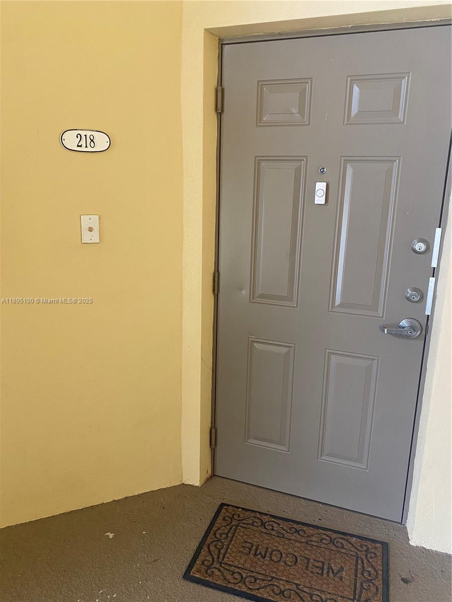 CORONADO AT DORAL VII CON - Residential Lease