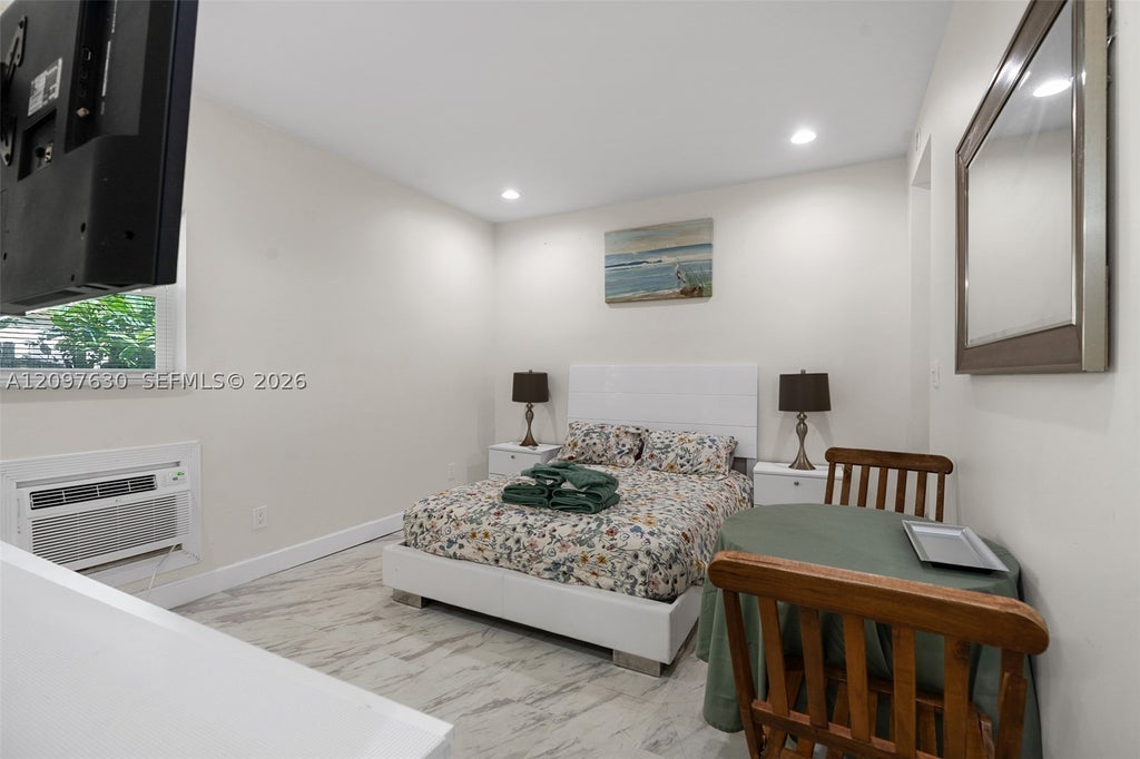 Photo of 2040 E Hillsboro Blvd #C, Deerfield Beach, FL 33441 (MLS # A12097630)
