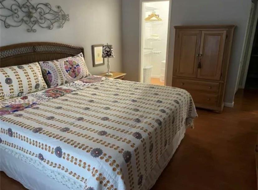 THE MEADOWS LAKE NORTH CO - Residential