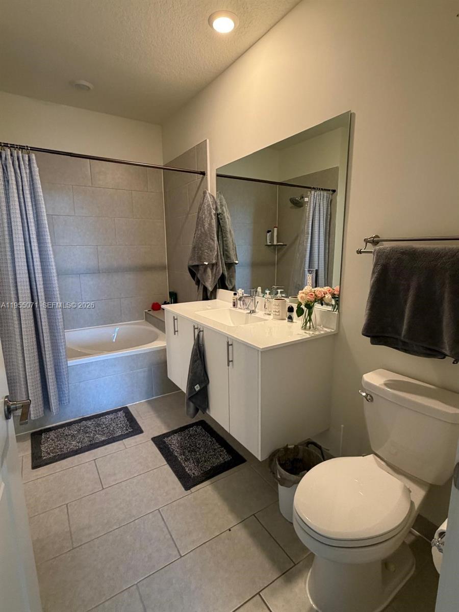 CANARIAS EAST - Residential