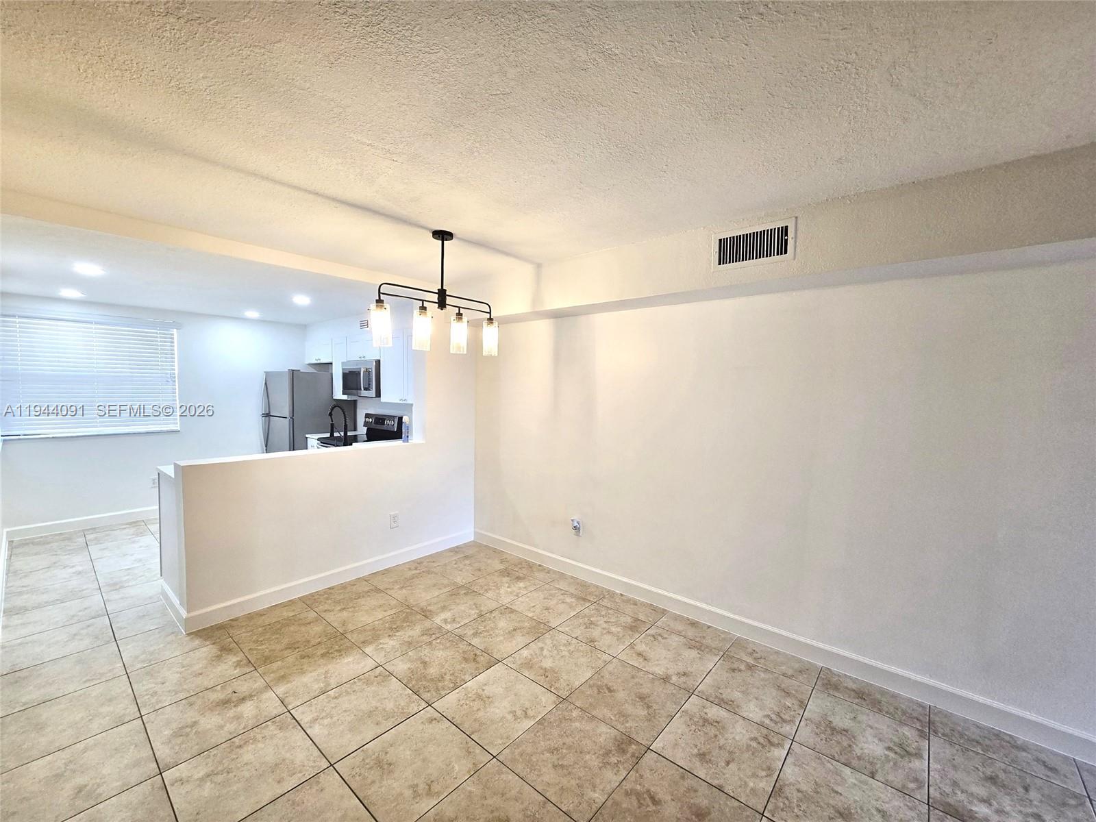 1044 S Independence Dr 1044C