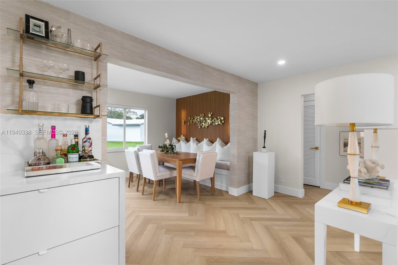 LAUDERDALE WEST 3 SEC - Residential