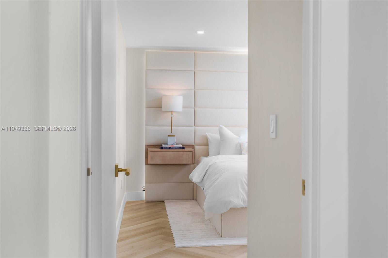 LAUDERDALE WEST 3 SEC - Residential