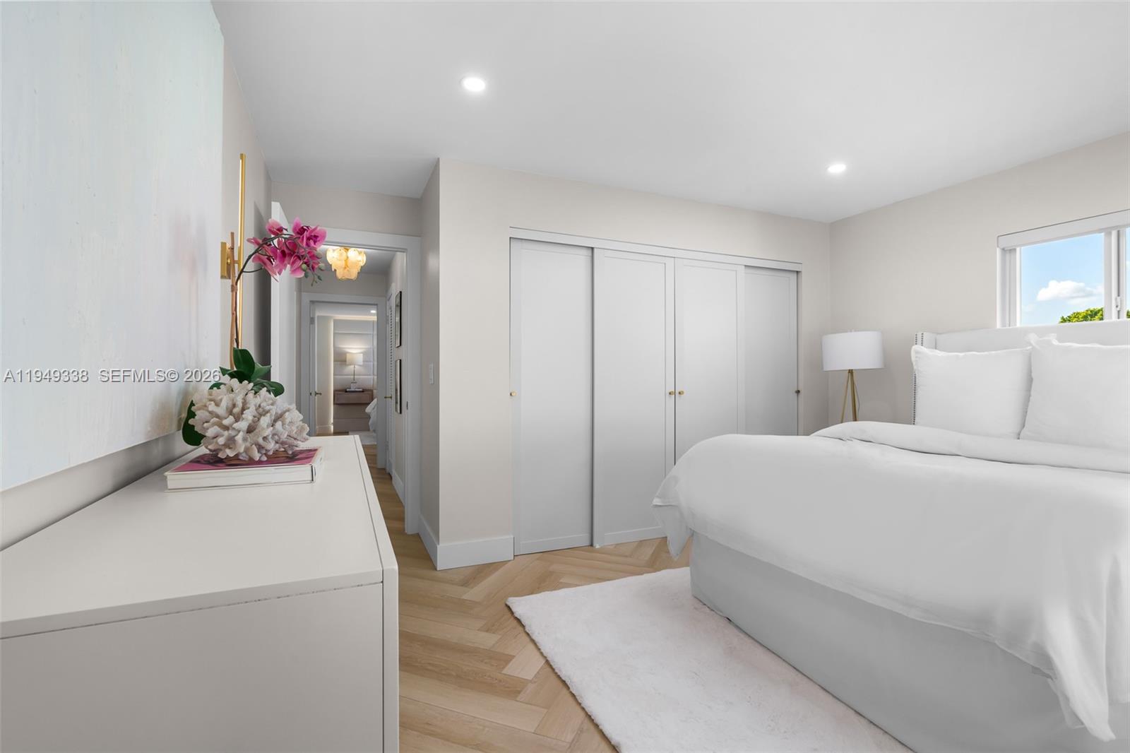 LAUDERDALE WEST 3 SEC - Residential