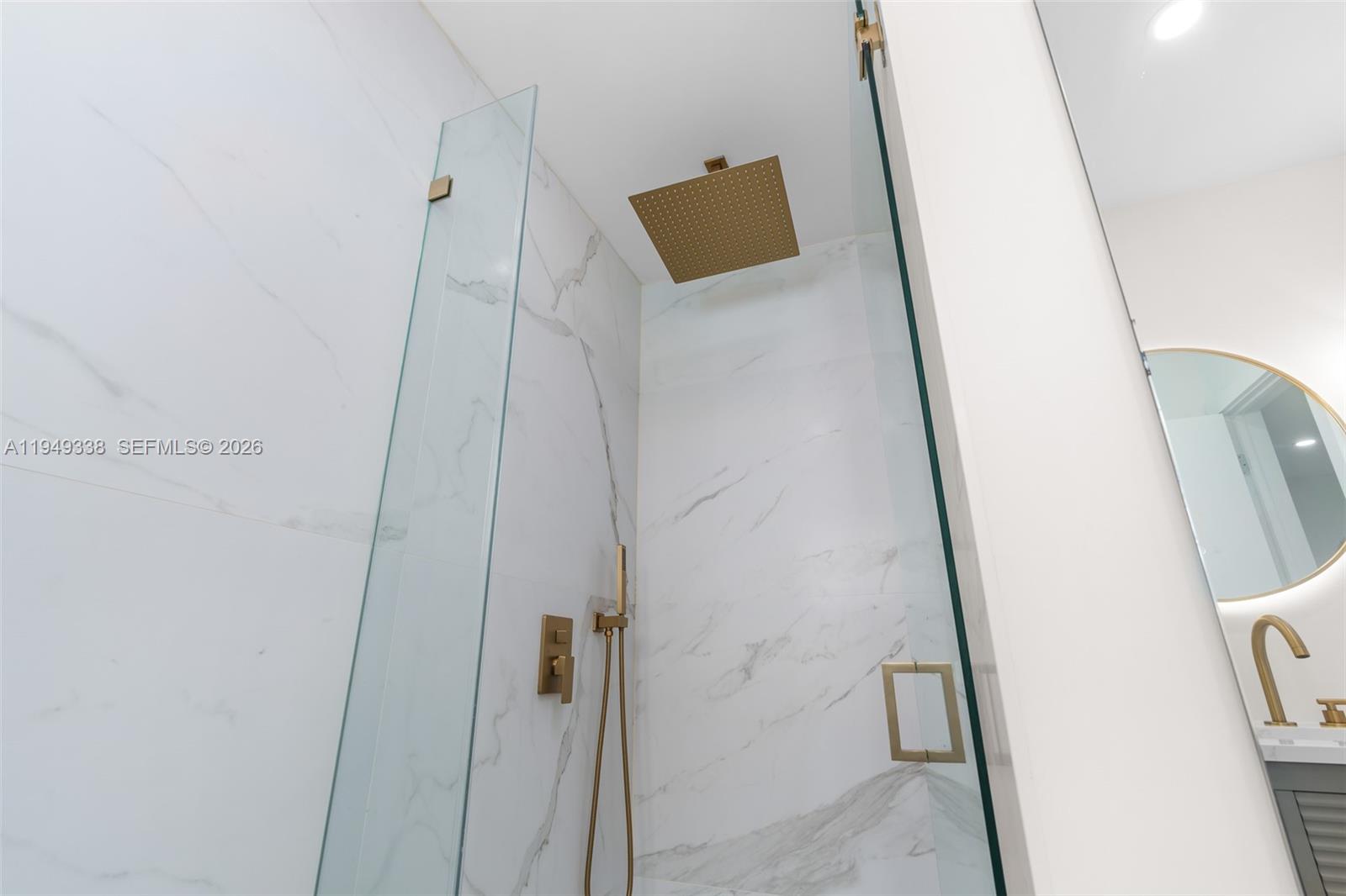 LAUDERDALE WEST 3 SEC - Residential