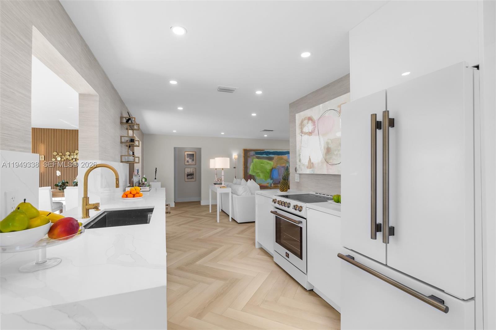 LAUDERDALE WEST 3 SEC - Residential