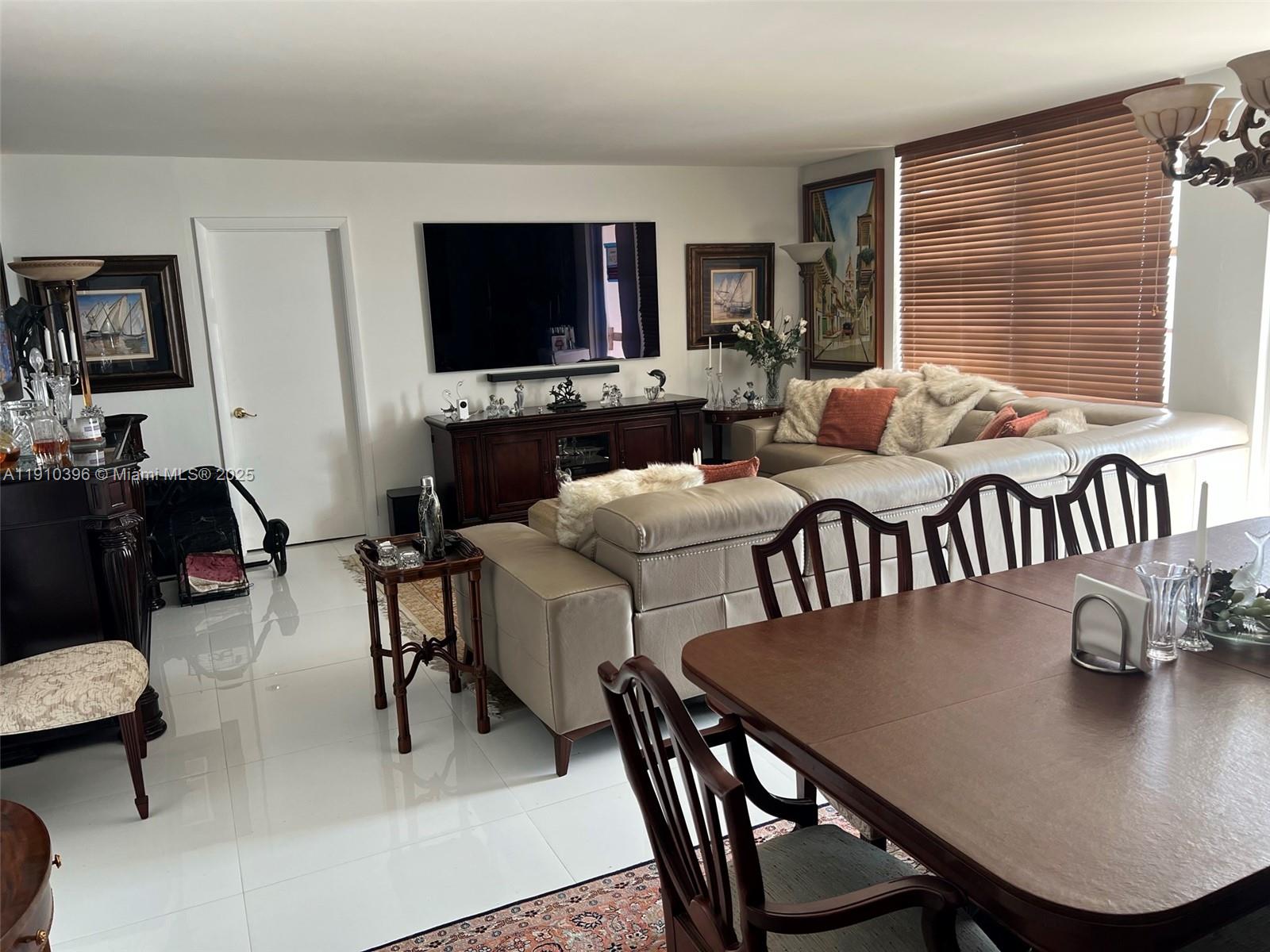 9500 OCEANS CONDO - Residential