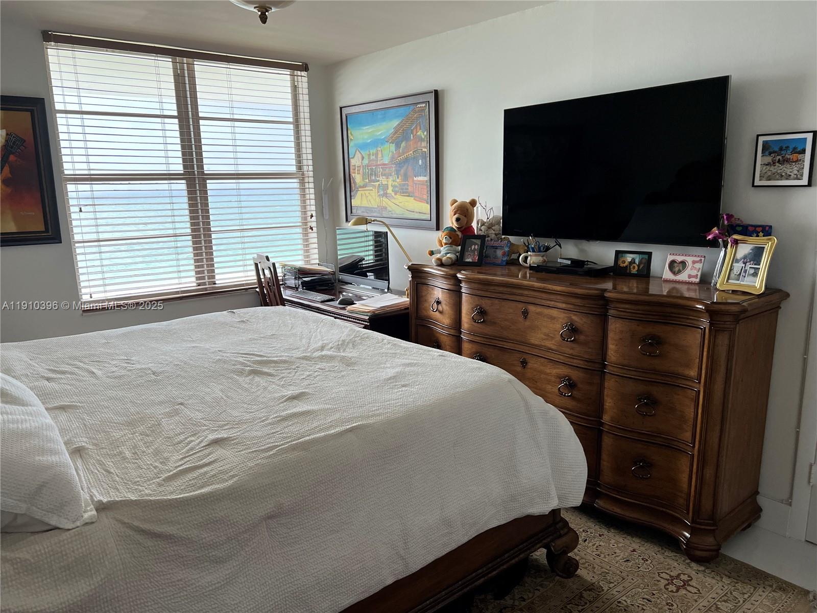 9500 OCEANS CONDO - Residential